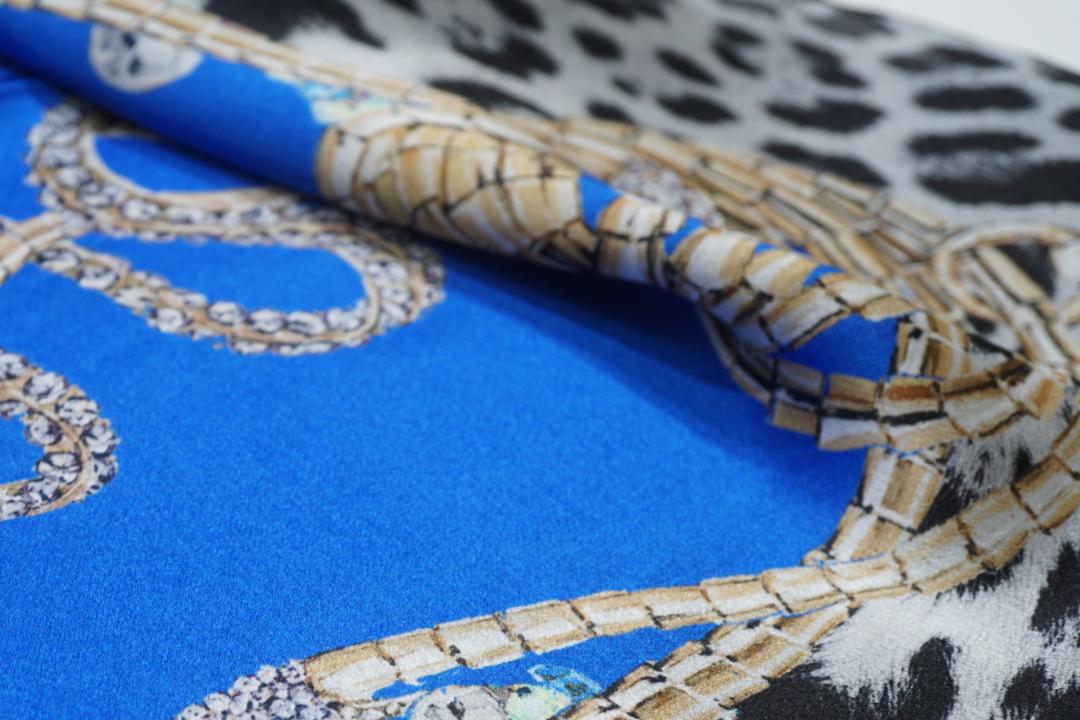 Шарф Roberto Cavalli
