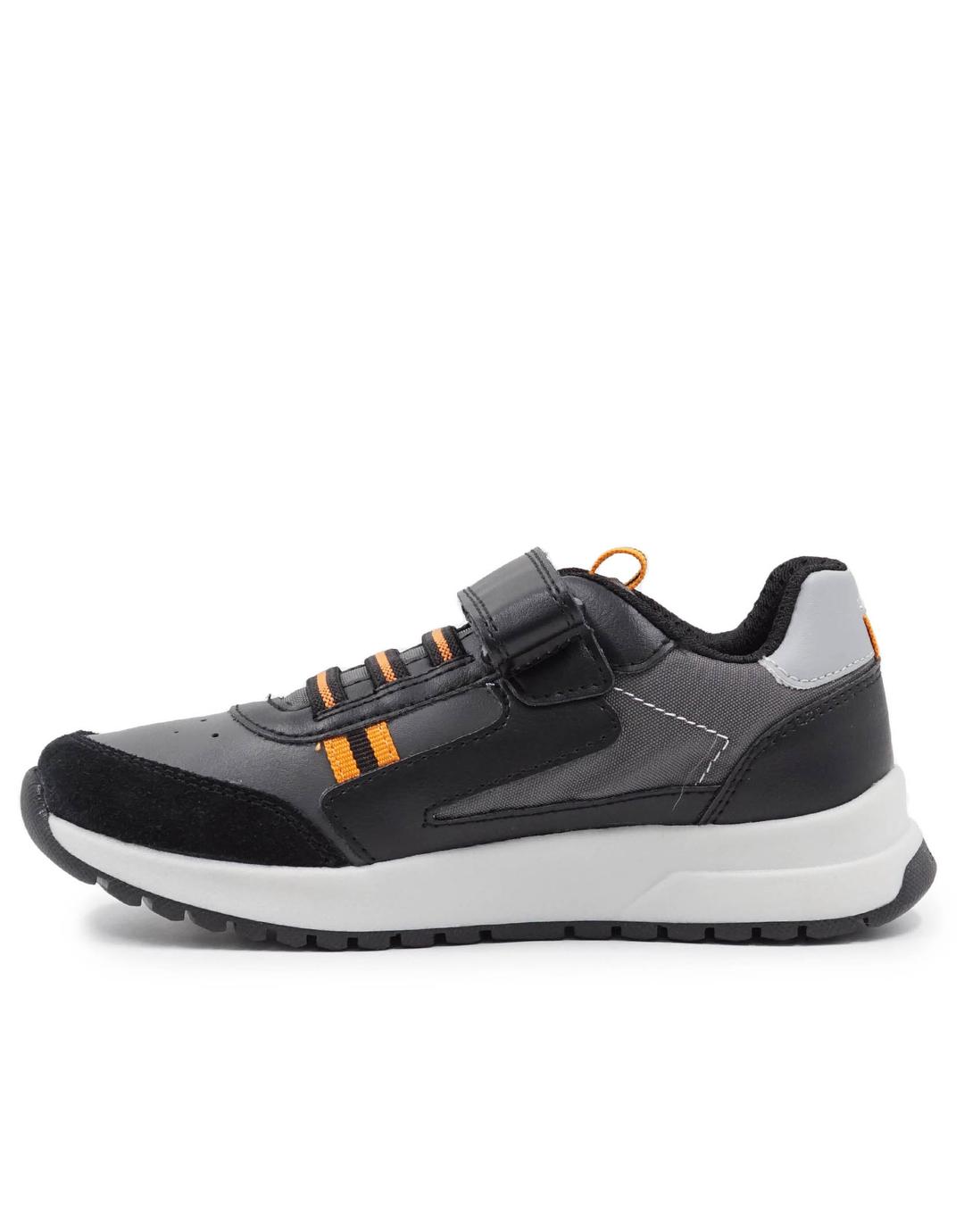 Кроссовки Geox