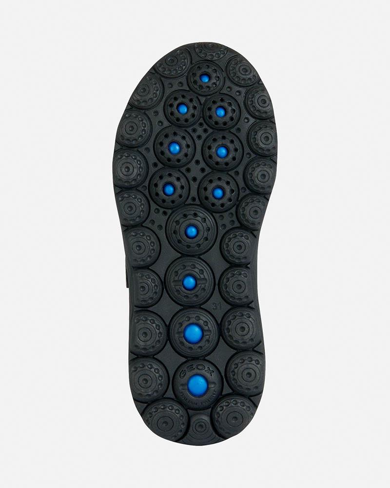 Кроссовки Geox