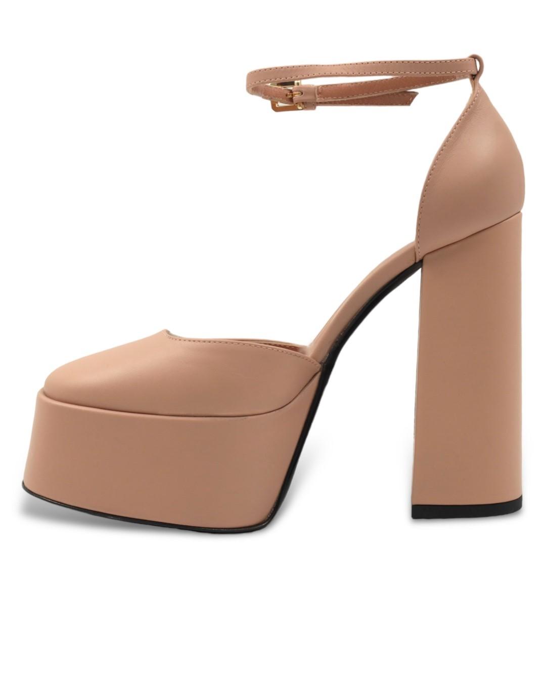 Туфли Pollini.